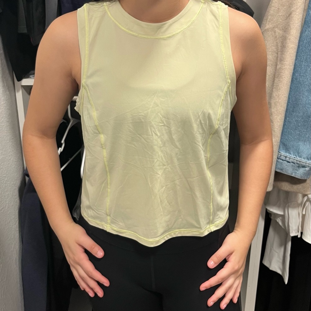 Lululemon Women's Sleeveless Top in lime green